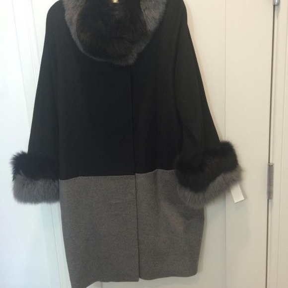 Belle Fare Black/Grey Cashmere With Fox Trim Coat - Picture 2 of 15